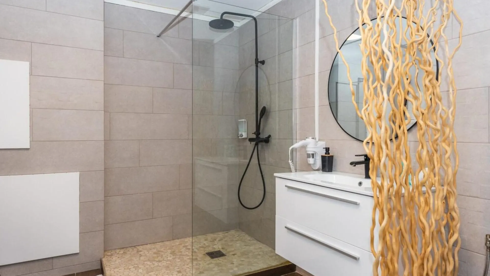 Mont Choisy Vue Imprenable Sur La Mer Et Spa 2Bdcanape Grand Case Apartment
